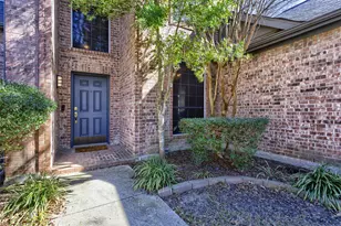 3306 Harbor Pointe Dr, Rowlett, TX 75088 - Photo 2