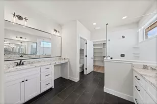 900 Day Star Dr, Hewitt, TX 76643 - Photo 36