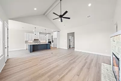 900 Day Star Drive, Hewitt, TX 76643 - Photo 10