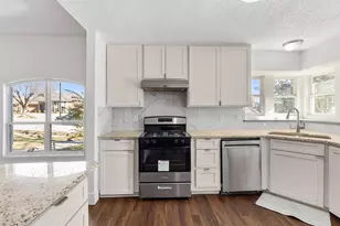 3005 Club Hill Dr, Garland, TX 75043 - Photo 10