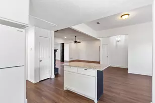 3005 Club Hill Dr, Garland, TX 75043 - Photo 12