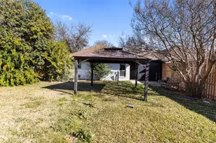 3005 Club Hill Dr, Garland, TX 75043 - Photo 32