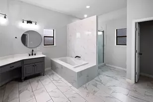 8631 Glenmoray Dr, Red Oak, TX 75154 - Photo 10