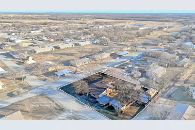 200 Louise Street, Nocona, TX 76255 - Photo 20