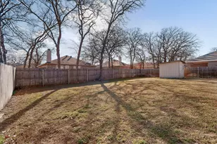508 Logan Dr, Azle, TX 76020 - Photo 14