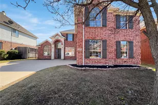 5528 Monthaven Dr, Fort Worth, TX 76137 - Photo 1