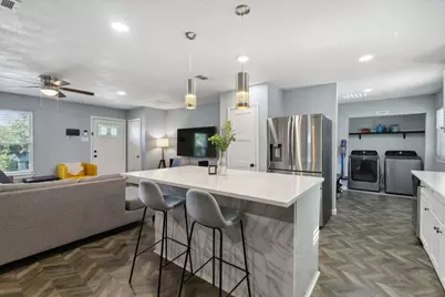 2630 Springvale Drive, Farmers Branch, TX 75234 - Photo 6