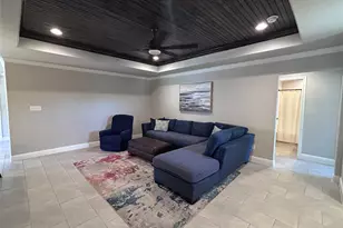 5416 Belaire Cir, Granbury, TX 76048 - Photo 8