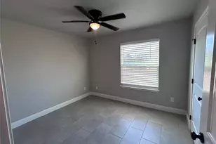 5416 Belaire Cir, Granbury, TX 76048 - Photo 18