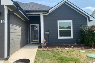 5416 Belaire Cir, Granbury, TX 76048 - Photo 38