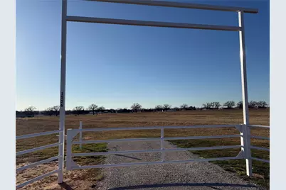1556 Thoams Road, Springtown, TX 76082 - Photo 4