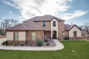 181 Ridgeline Dr, Chico, TX 76431 - Photo 2