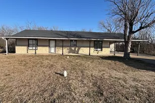 5706 Lee St, Greenville, TX 75401 - Photo 2