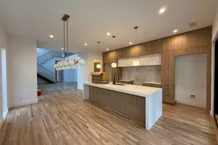 5809 Hudson St, Dallas, TX 75206 - Photo 2