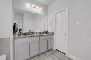 912 Crockett St, Aubrey, TX 76227 - Photo 18