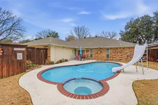 716 Willow Brook Dr, Allen, TX 75002 - Photo 2