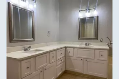 4000 Double Oak Drive, Bedford, TX 76021 - Photo 8