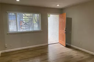 4618 Reiger Ave, Dallas, TX 75246 - Photo 8