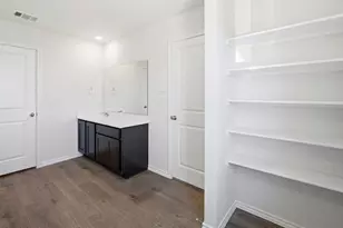 207 Arbor Dr, Princeton, TX 75407 - Photo 2