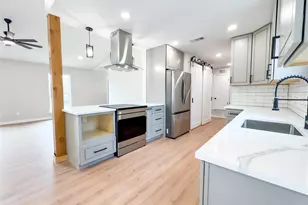 2602 Bennington Ct, Grand Prairie, TX 75052 - Photo 8