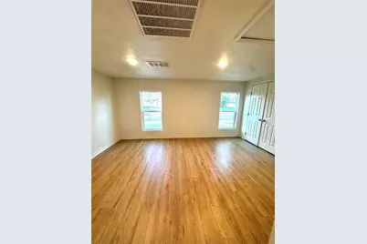 251 E Crow Street, Stephenville, TX 76401 - Photo 6