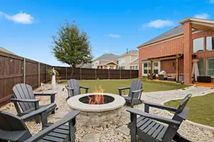 925 Nathanael Greene Ct, Aubrey, TX 76227 - Photo 32