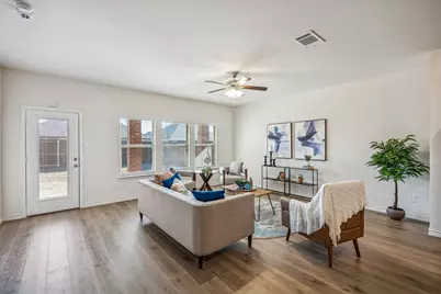 913 Loganberry Drive, Princeton, TX 75407 - Photo 6