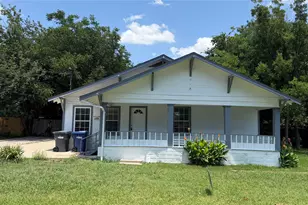 1208 Hall St, McKinney, TX 75069 - Photo 1