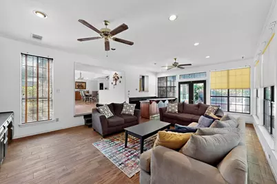 277 Creekwood Drive, Lancaster, TX 75146 - Photo 16