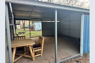 511 W Redwood, Campbell, TX 75422 - Photo 16