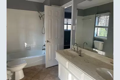 1907 Mill Run Drive, Arlington, TX 76006 - Photo 14