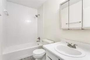 826 Wildwood Ln, Grapevine, TX 76051 - Photo 16