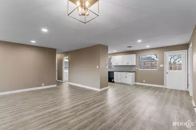 1611 Singleton Avenue, Wichita Falls, TX 76302 - Photo 8