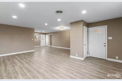 1611 Singleton Avenue, Wichita Falls, TX 76302 - Photo 4