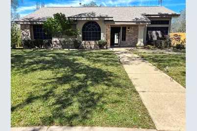 6017 Shady Valley Court, Garland, TX 75043 - Photo 2