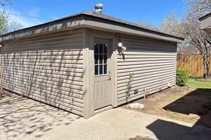 6017 Shady Valley Ct, Garland, TX 75043 - Photo 18