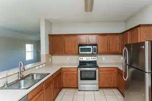 203 Bear Trail, Waxahachie, TX 75165 - Photo 6