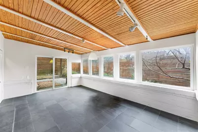 311 N Tennant Street, Dallas, TX 75208 - Photo 12