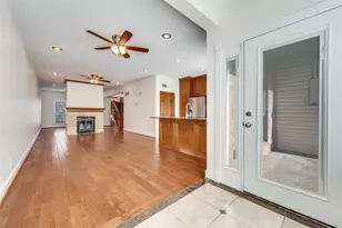 407 Josephine St, Dallas, TX 75246 - Photo 8