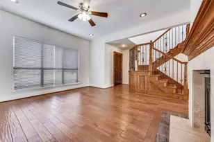 407 Josephine St, Dallas, TX 75246 - Photo 10