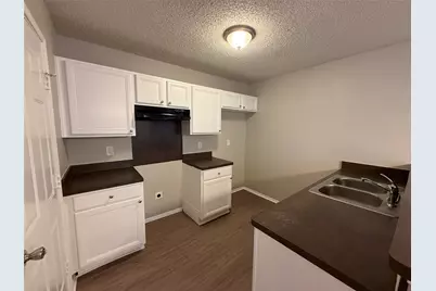 9636 Stonewood Drive, Dallas, TX 75227 - Photo 6