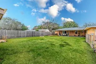 1704 Mountainview Dr, Waco, TX 76710 - Photo 26