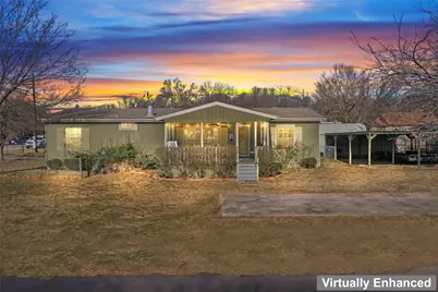 89 Park Lane, Gainesville, TX 76240 - Photo 1