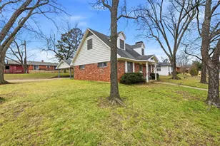 231 Ross Ave, Denison, TX 75020 - Photo 4