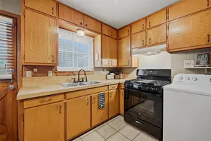 231 Ross Ave, Denison, TX 75020 - Photo 12