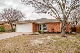 800 Crestview Dr, Burleson, TX 76028 - Photo 34