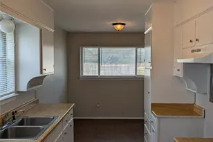 2901 San Marcos Dr, Fort Worth, TX 76116 - Photo 12