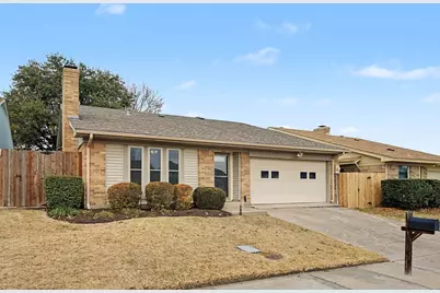 2217 Benbrook Drive, Carrollton, TX 75007 - Photo 2