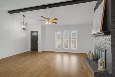 2217 Benbrook Drive, Carrollton, TX 75007 - Photo 6