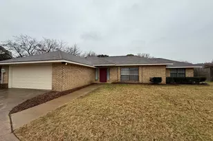 318 Shade tree St, Highland Village, TX 75077 - Photo 1